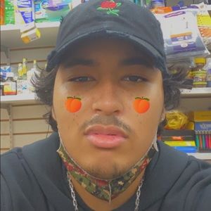 Meet your Posher, Adrian